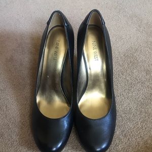 Nine West Black Wedges